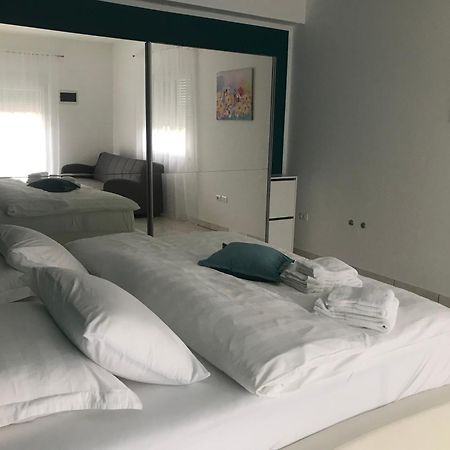 אומאג Apartments Villa Lili מראה חיצוני תמונה
