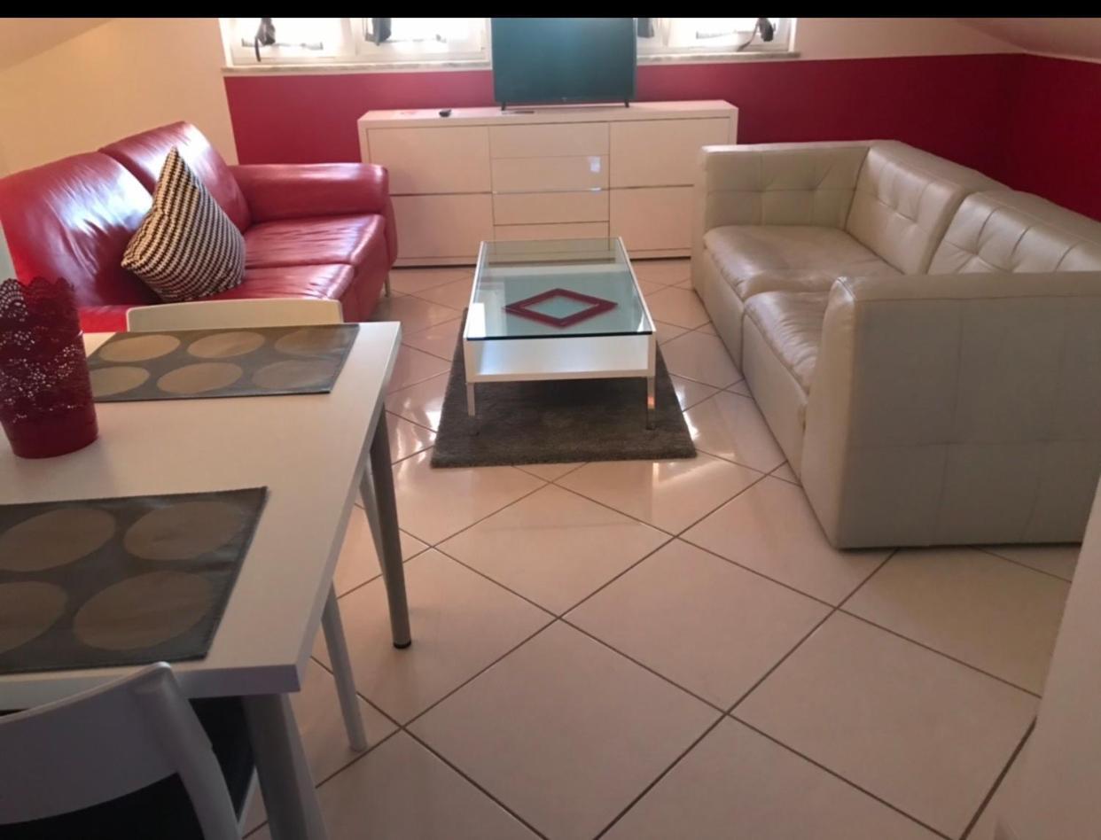 אומאג Apartments Villa Lili מראה חיצוני תמונה