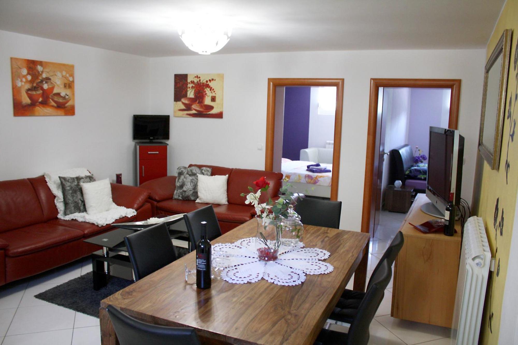 אומאג Apartments Villa Lili חדר תמונה