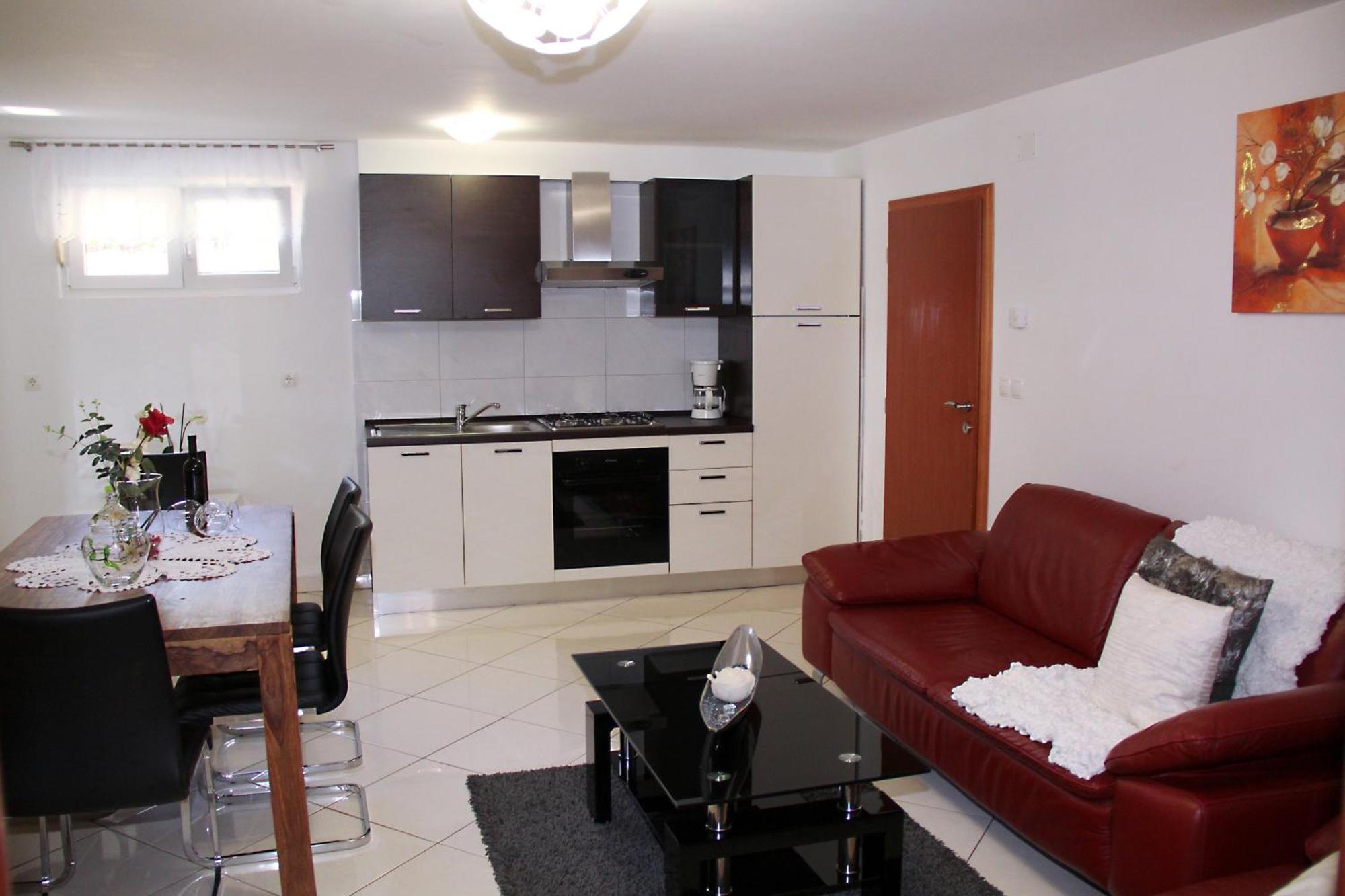 אומאג Apartments Villa Lili חדר תמונה