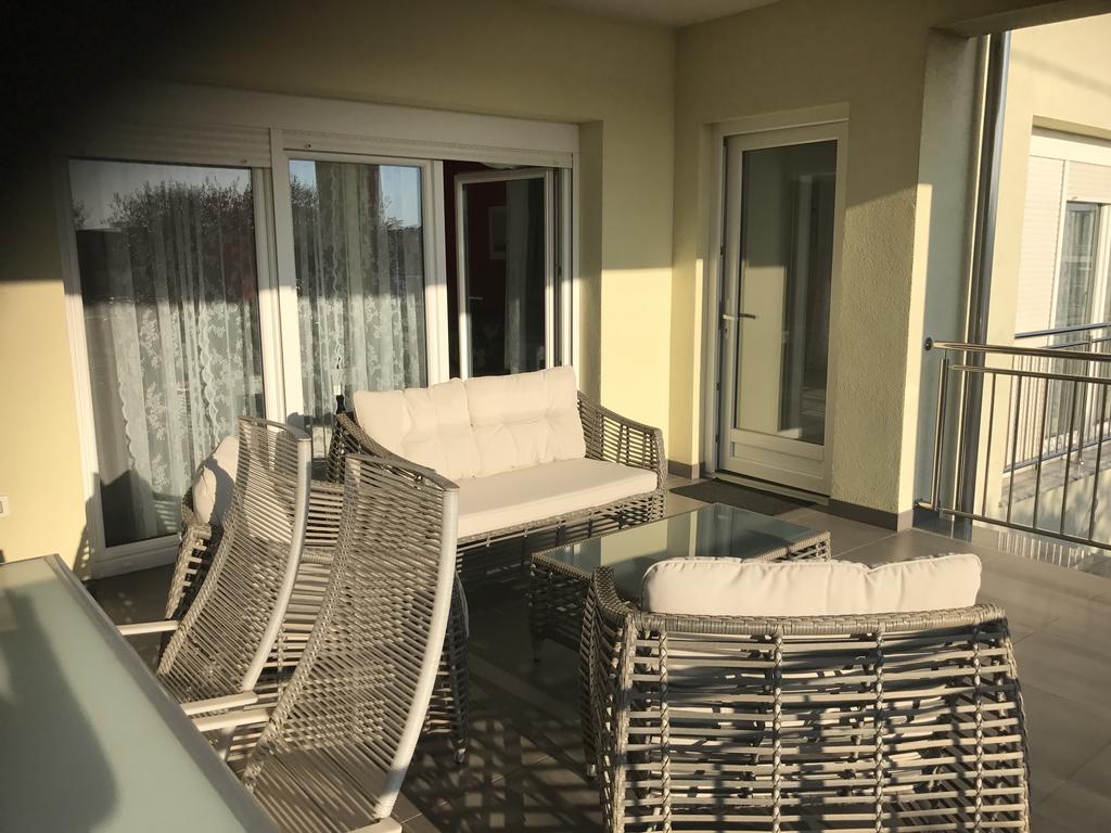 אומאג Apartments Villa Lili מראה חיצוני תמונה
