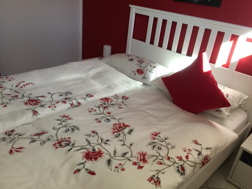 אומאג Apartments Villa Lili מראה חיצוני תמונה